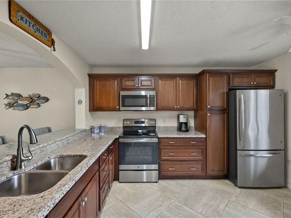 7025 Dennis CIR, Unit G104, NAPLES, FL 34104