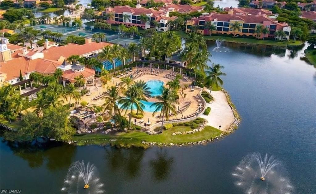 8524 Via Lungomare Cir, Estero, FL 33928 Photo