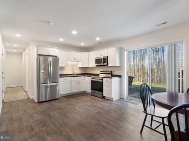 7258 BALDWIN RIDGE ROAD, Unit B, WARRENTON, VA 20187