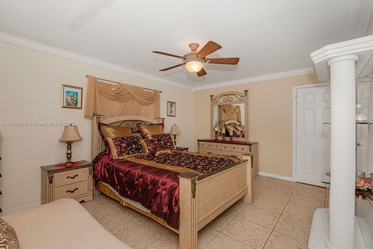 3990 NW 42nd Ave, Unit 302, Lauderdale Lakes, FL 33319 Photo