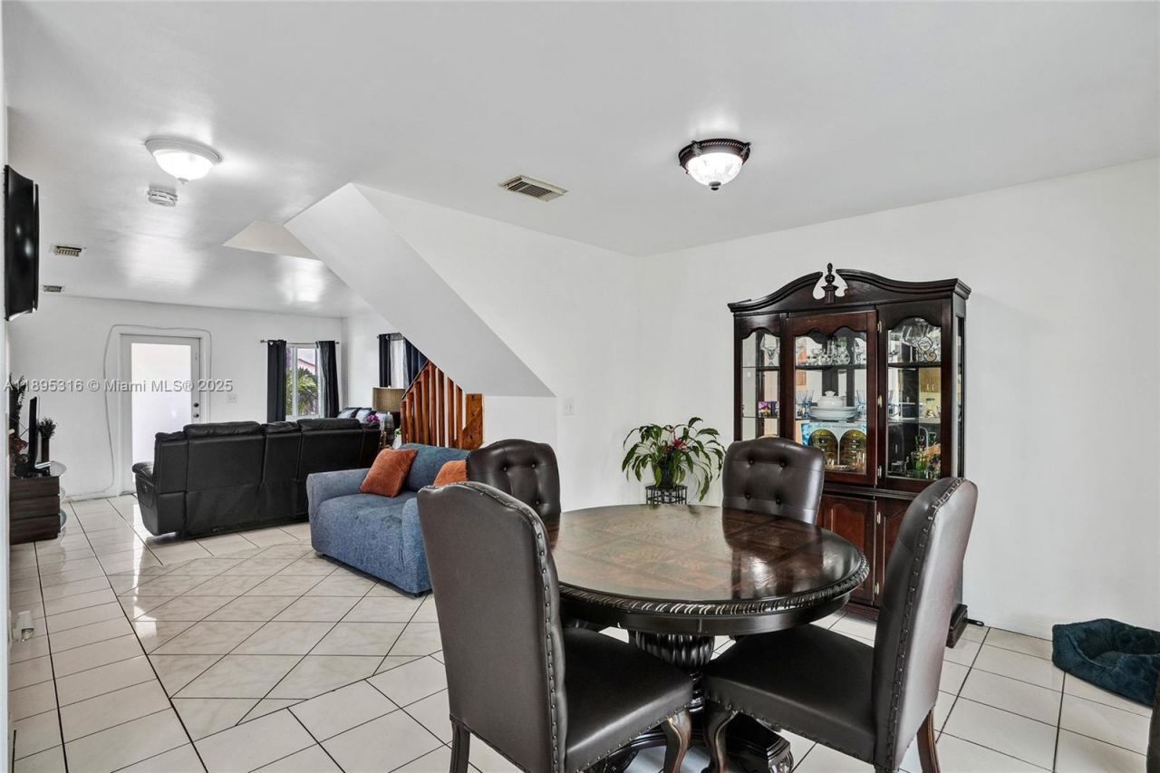 13780 SW 160th Ter, Miami, FL 33177 Photo