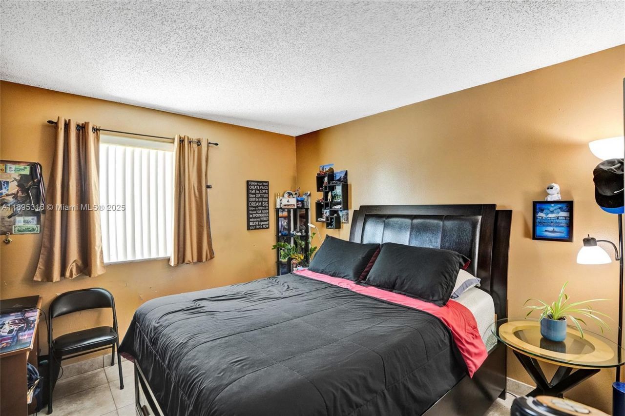 13780 SW 160th Ter, Miami, FL 33177 Photo