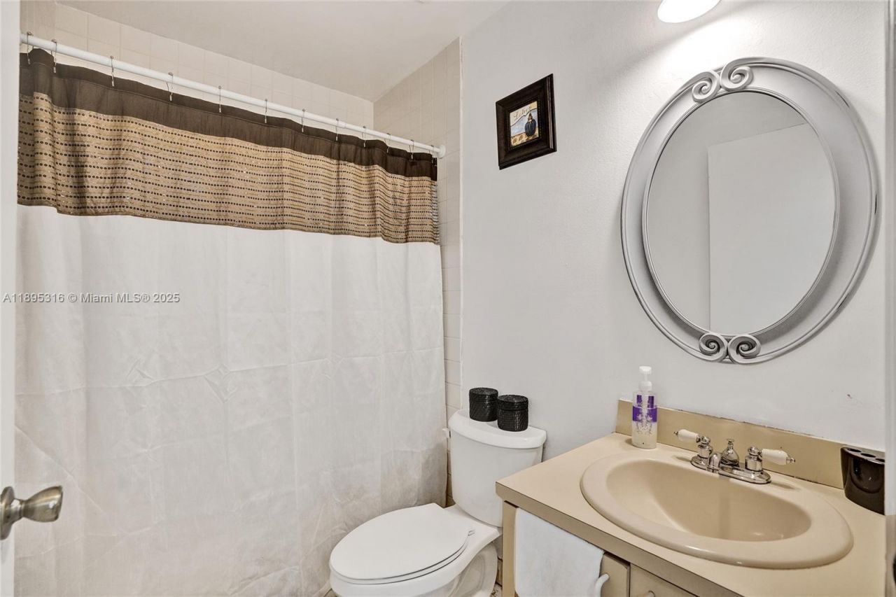 13780 SW 160th Ter, Miami, FL 33177 Photo