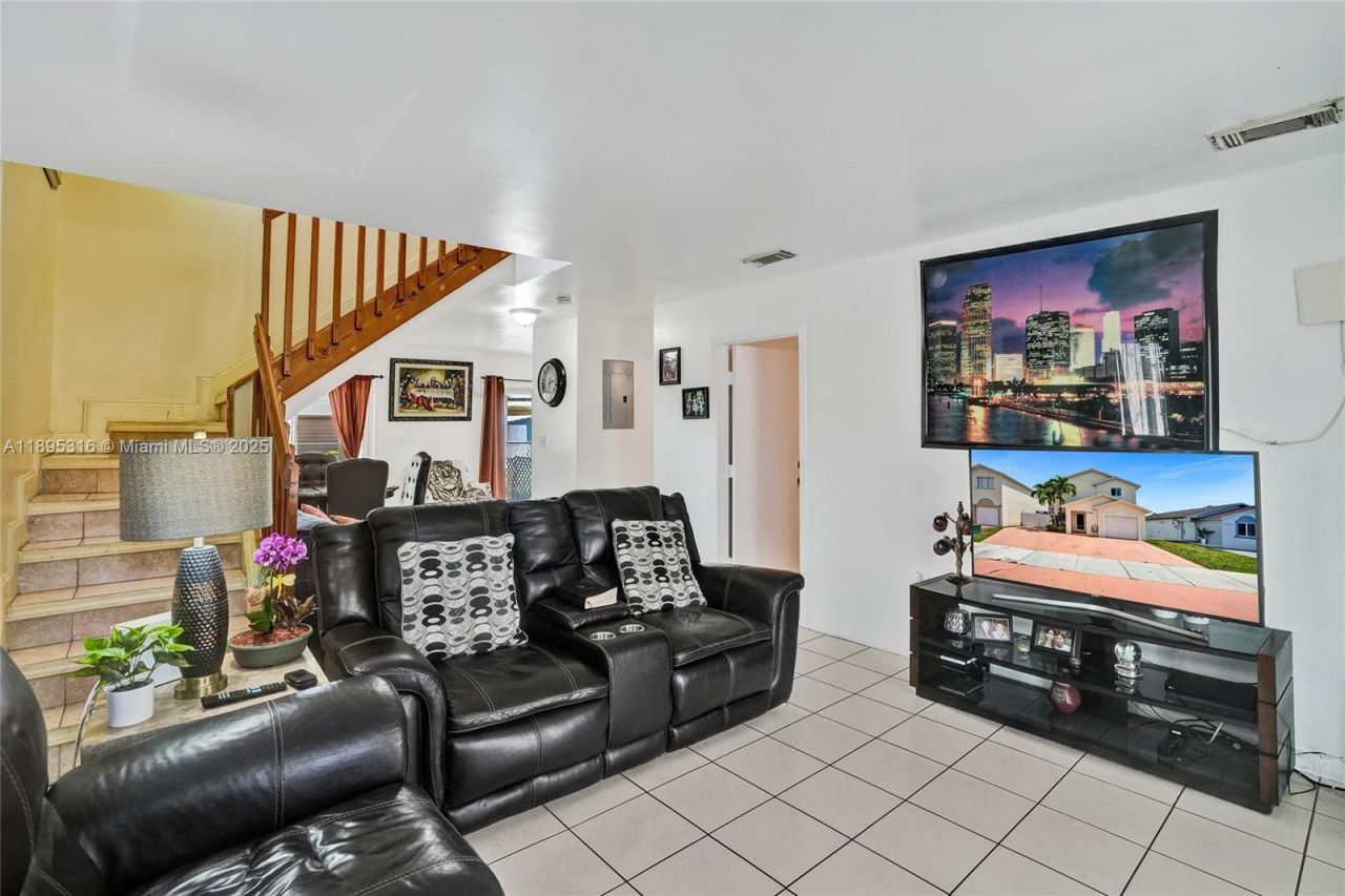 13780 SW 160th Ter, Miami, FL 33177 Photo