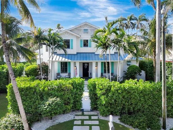 160 Broad AVE S, NAPLES, FL 34102