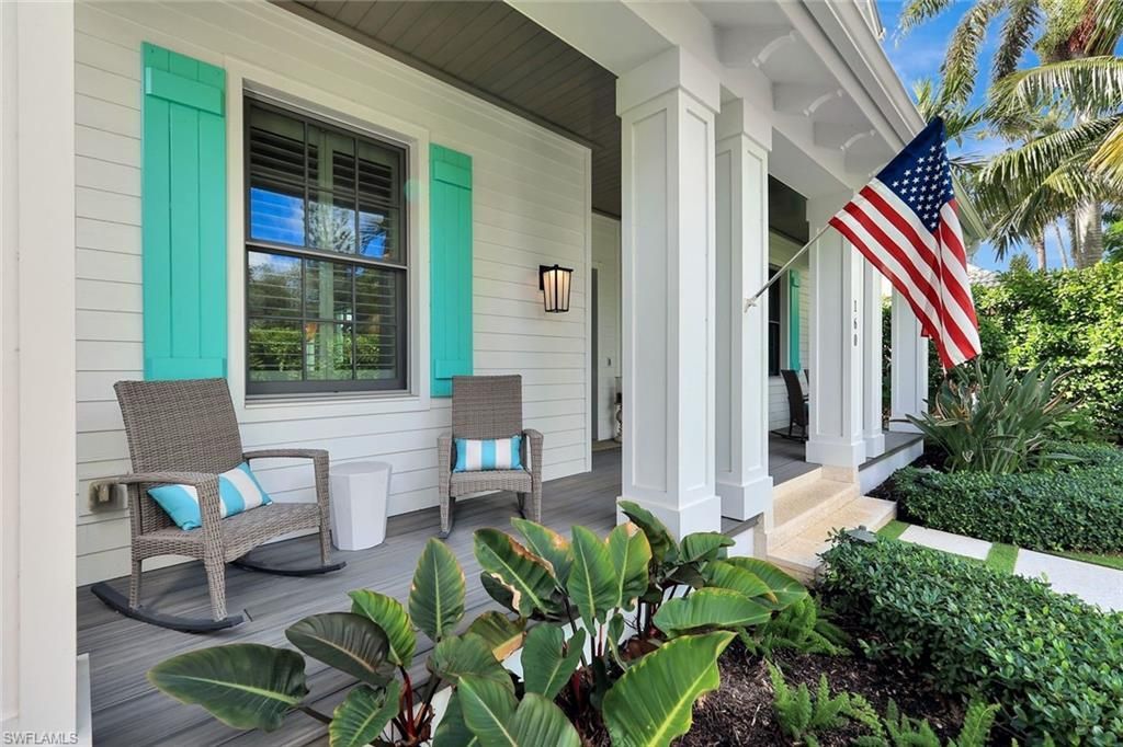 160 Broad Ave S, Naples, FL 34102 Photo