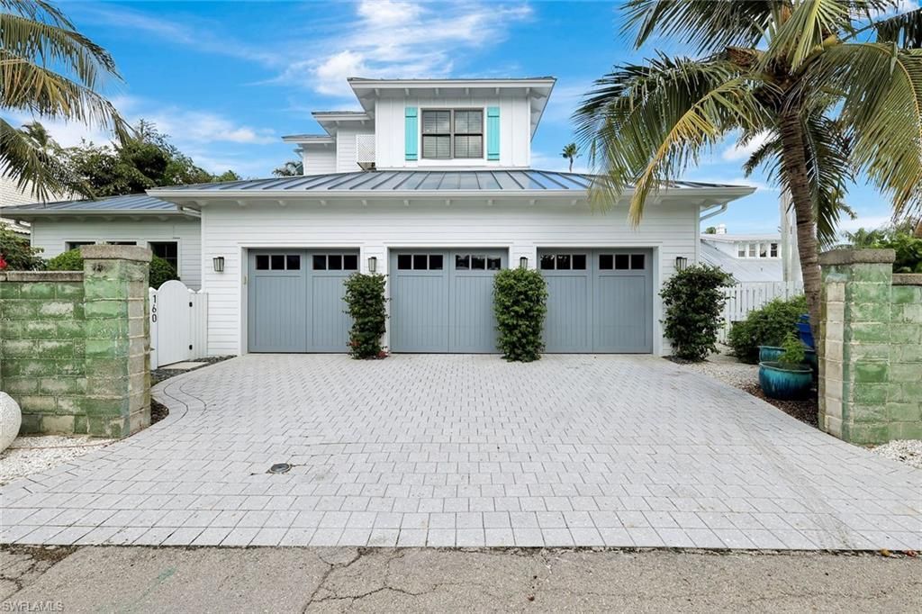 160 Broad Ave S, Naples, FL 34102 Photo
