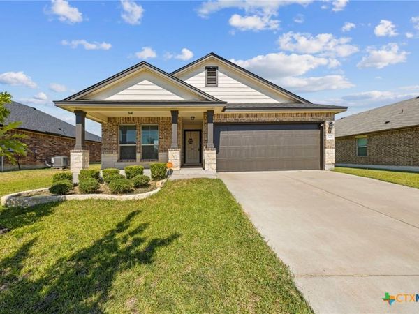 8402 Pleasant Trail Drive, Temple, TX 76502