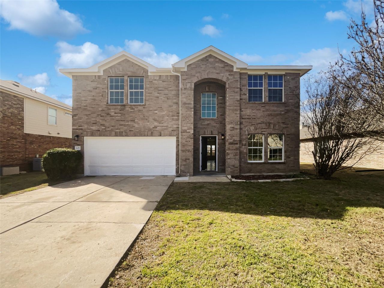 127 Campos Dr, Hutto, TX 78634 Main Photo