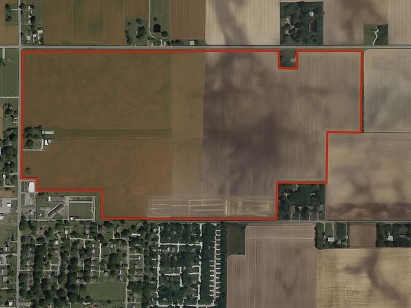 10221 N SR 1 Road, Ossian, IN 46777