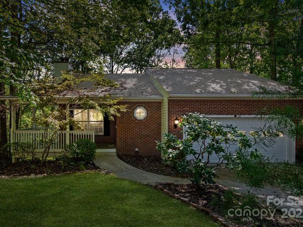 28 Foxberry Drive, Arden, NC 28704