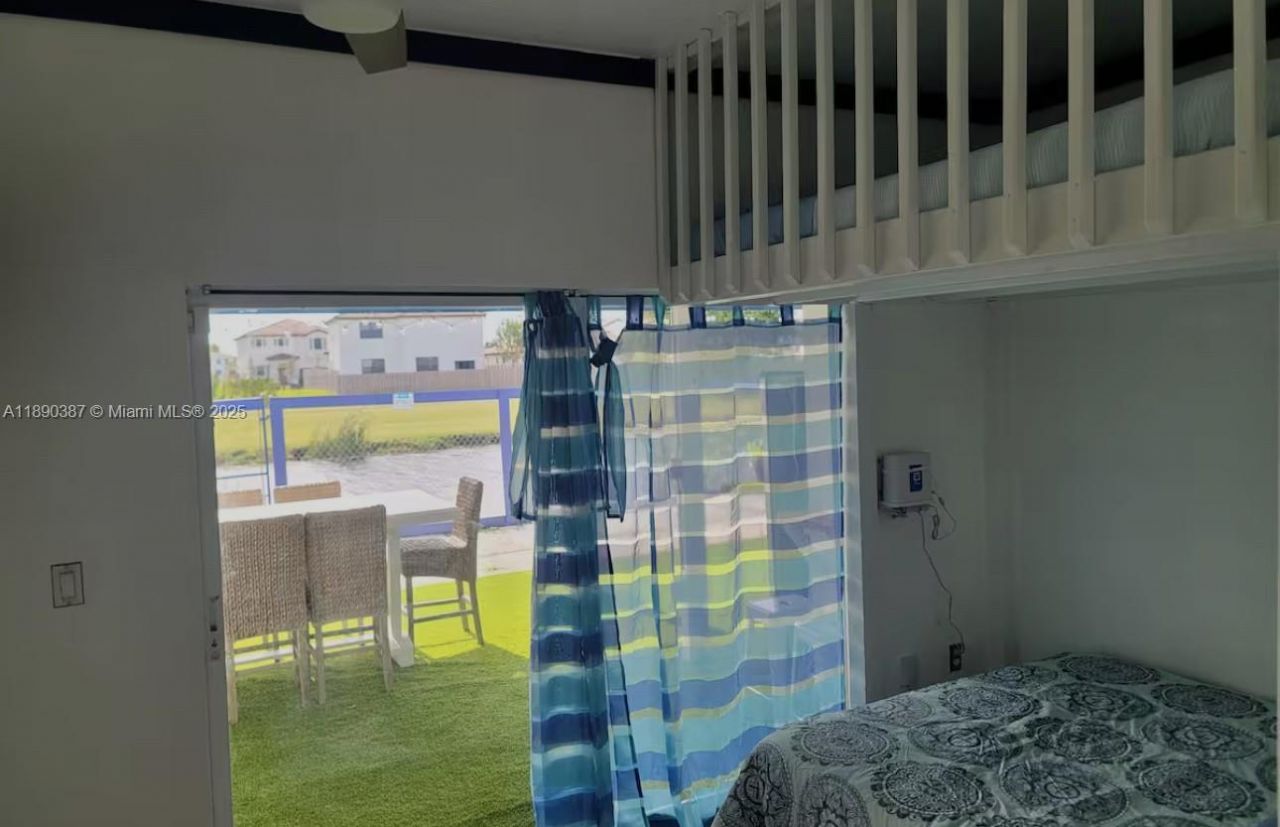 10272 SW 227th Ln, Cutler Bay, FL 33190 Photo