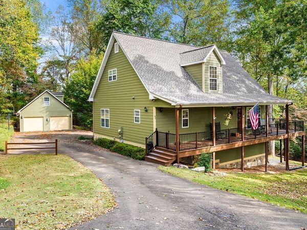 82 Hebron Way, Young Harris, GA 30582