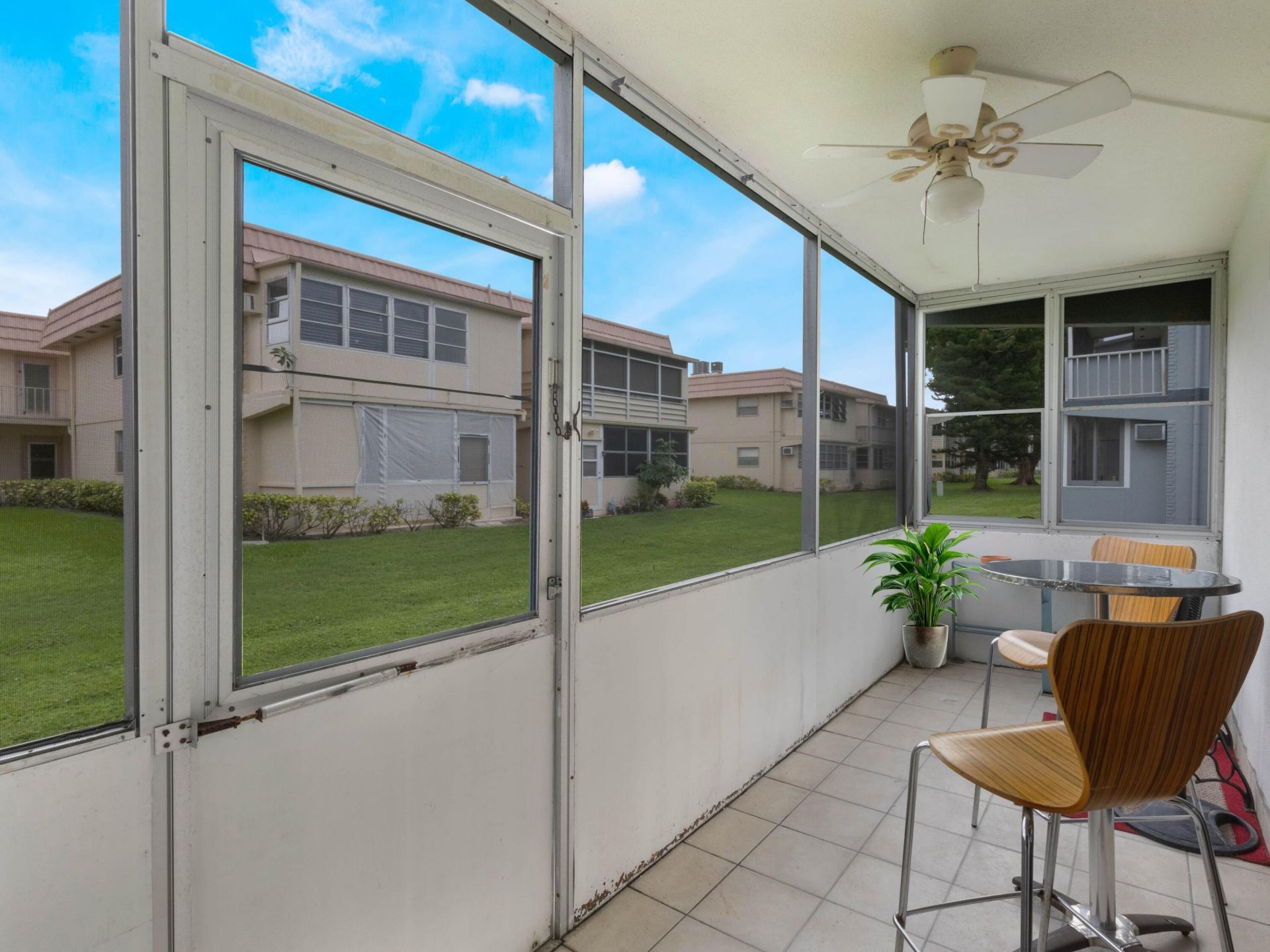 499 Saxony K, Delray Beach, FL 33446 Photo