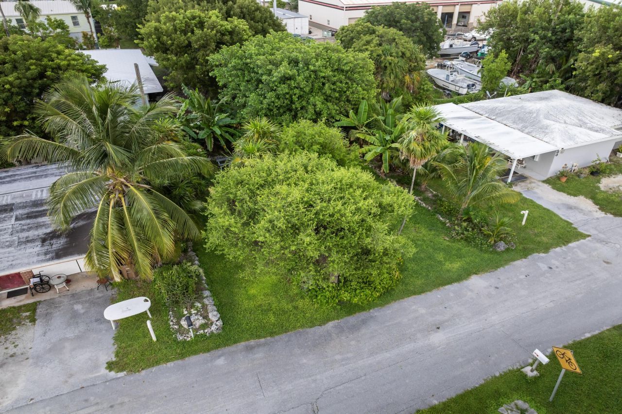 122nd Street Gulf, Marathon, FL 33050 Photo