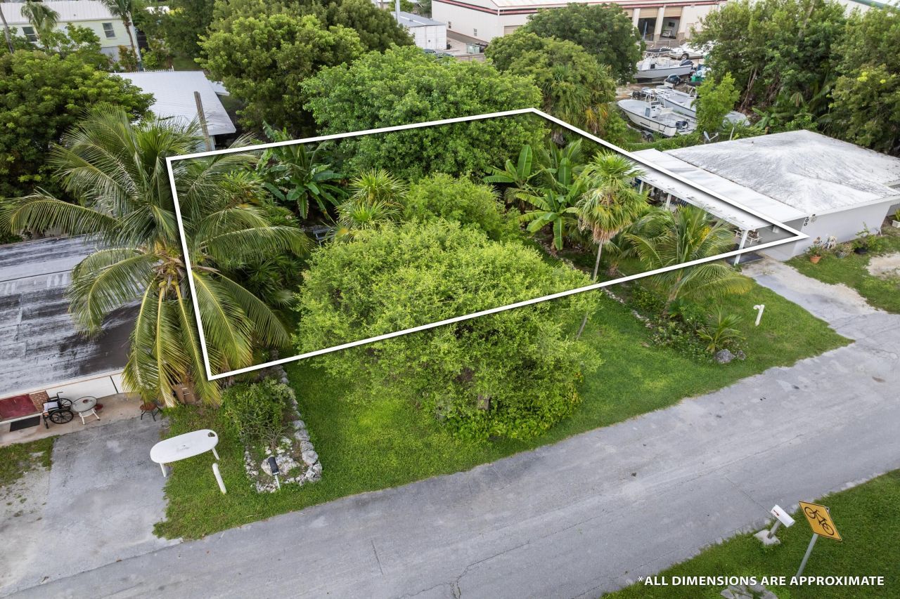 122nd Street Gulf, Marathon, FL 33050 Photo