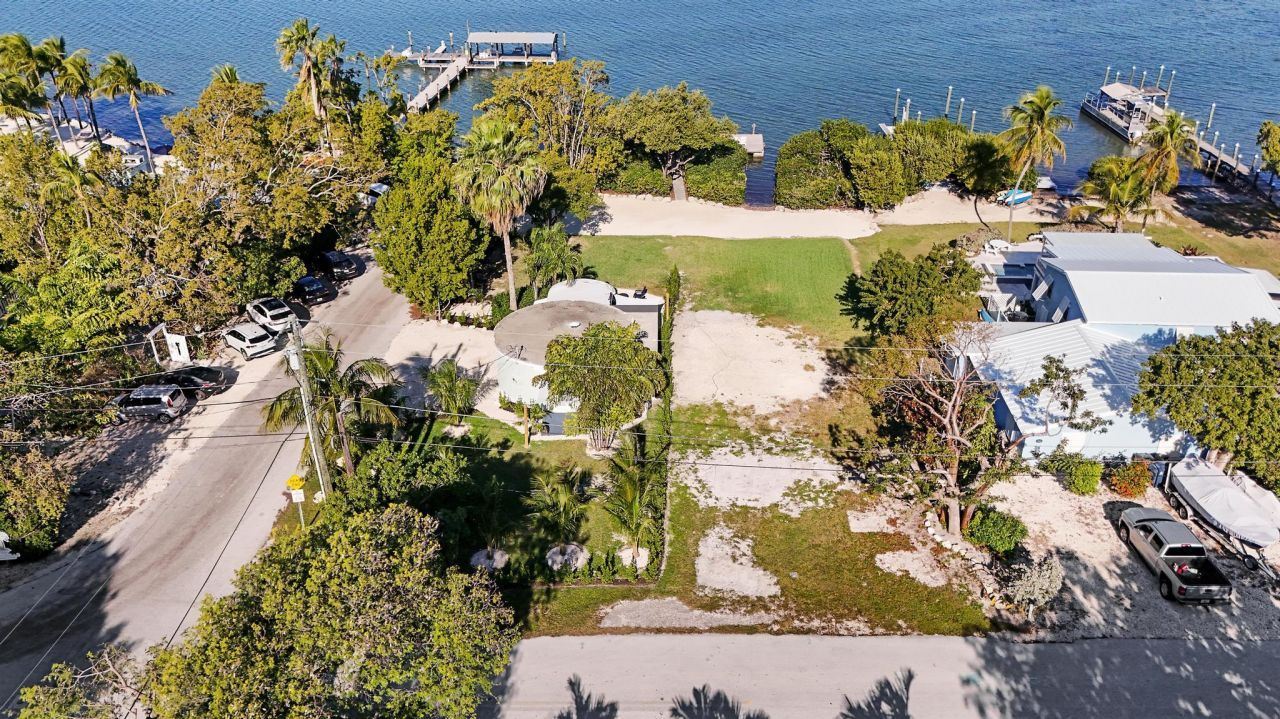 190 & 192 Harborview Drive, Tavernier, FL 33070 Photo