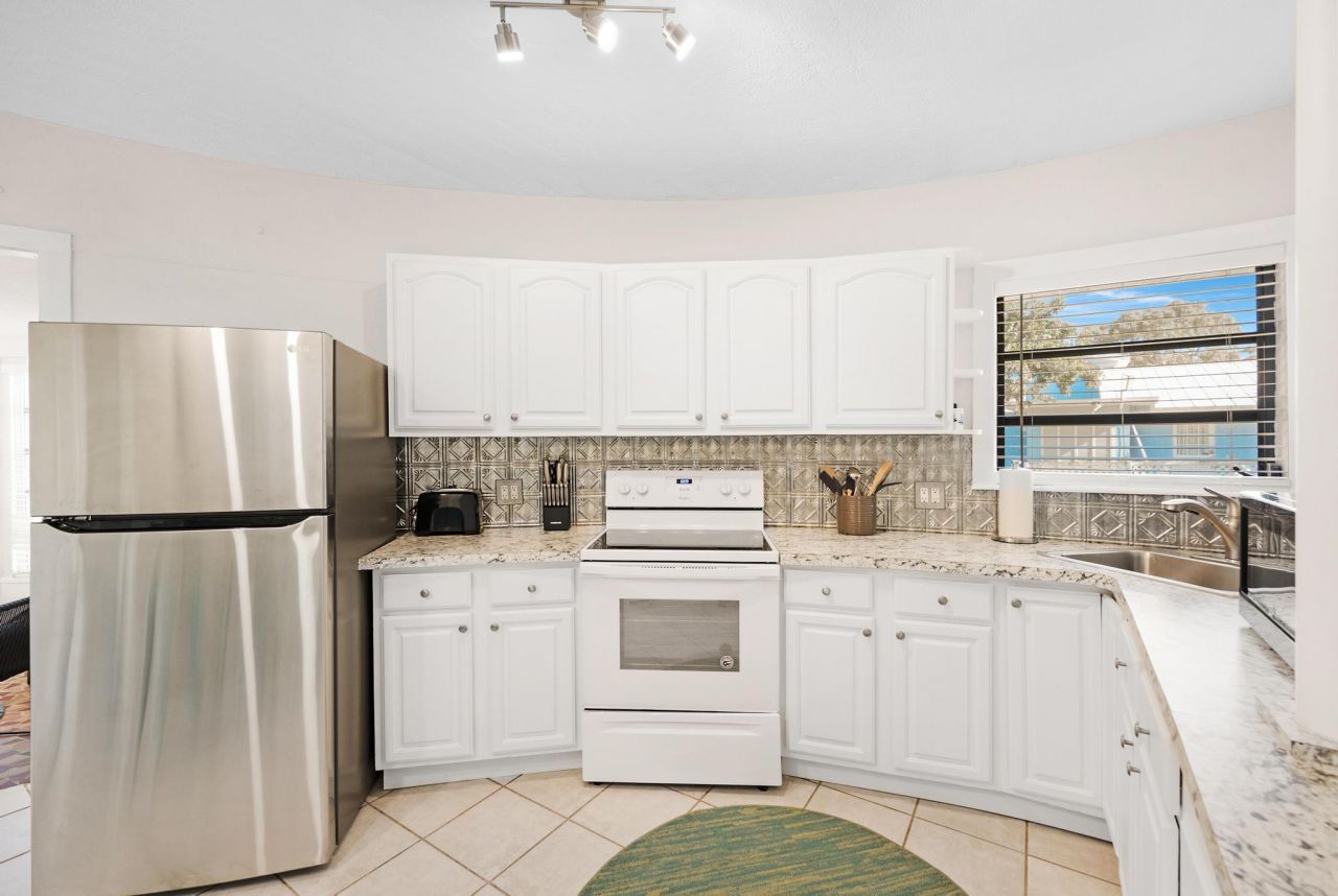 190 & 192 Harborview Drive, Tavernier, FL 33070 Photo