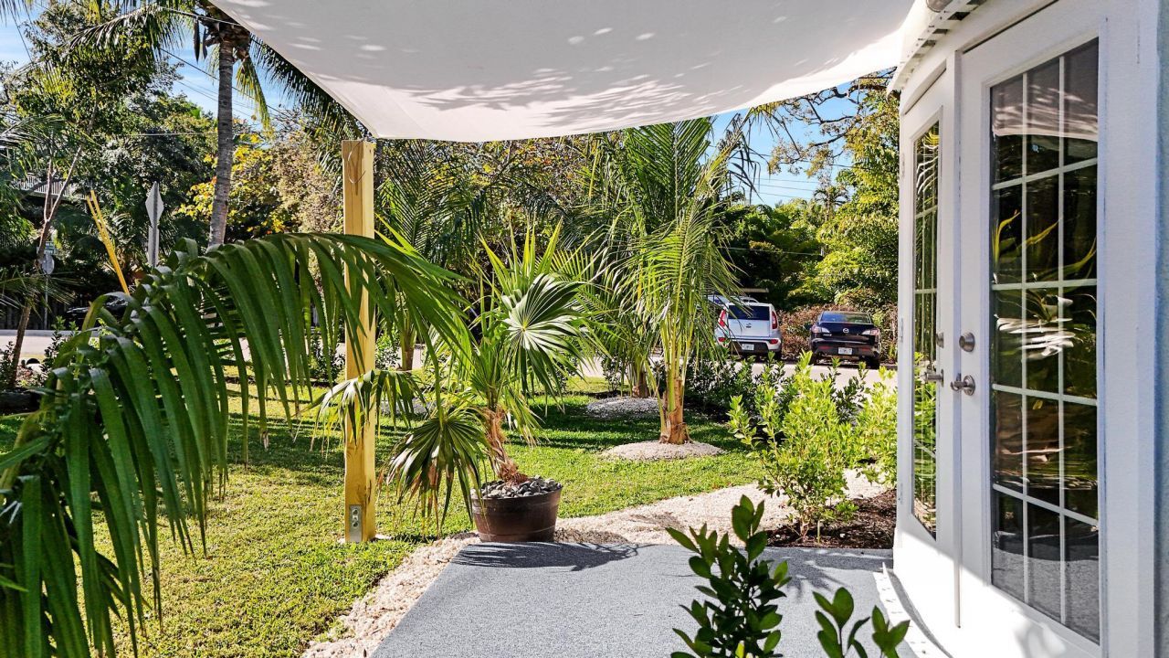 190 & 192 Harborview Drive, Tavernier, FL 33070 Photo