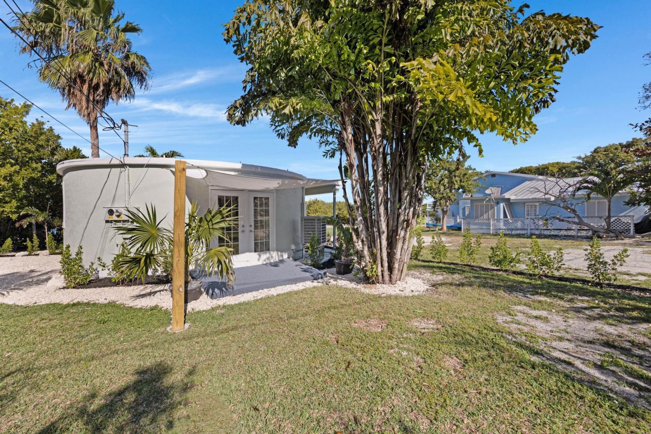 190 & 192 Harborview Drive, Tavernier, FL 33070 Photo