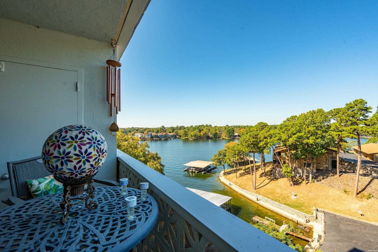 740 WESTON Hot Springs, AR 71913