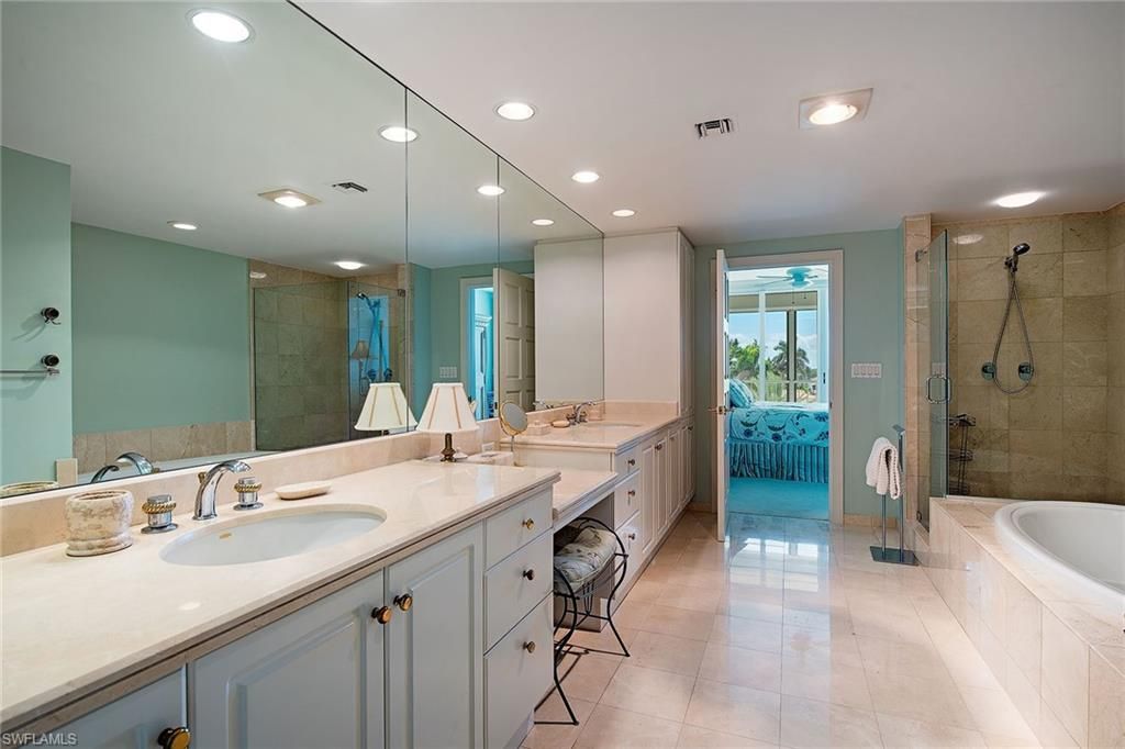 3971 Gulf Shore Blvd N, Unit 505, Naples, FL 34103 Photo