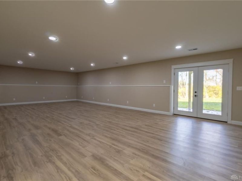 787 Baltic Drive, Eaton, OH 45320 Photo 22