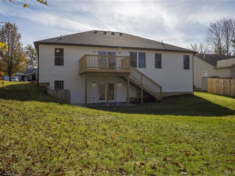 787 Baltic Drive, Eaton, OH 45320 Photo 7