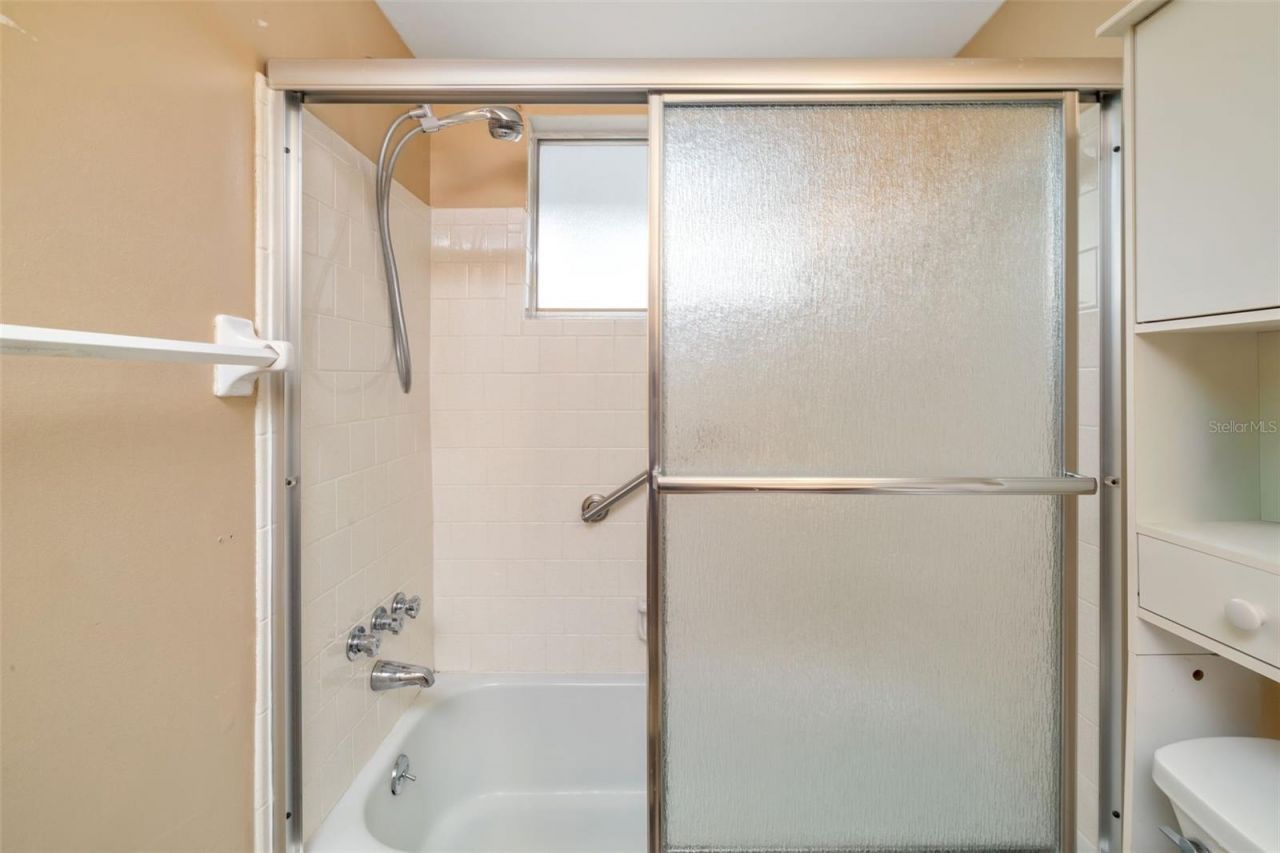 2053 Canal Drive, Unit L-3, Bradenton, FL 34207 Photo