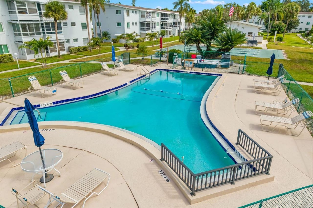 2053 Canal Drive, Unit L-3, Bradenton, FL 34207 Photo