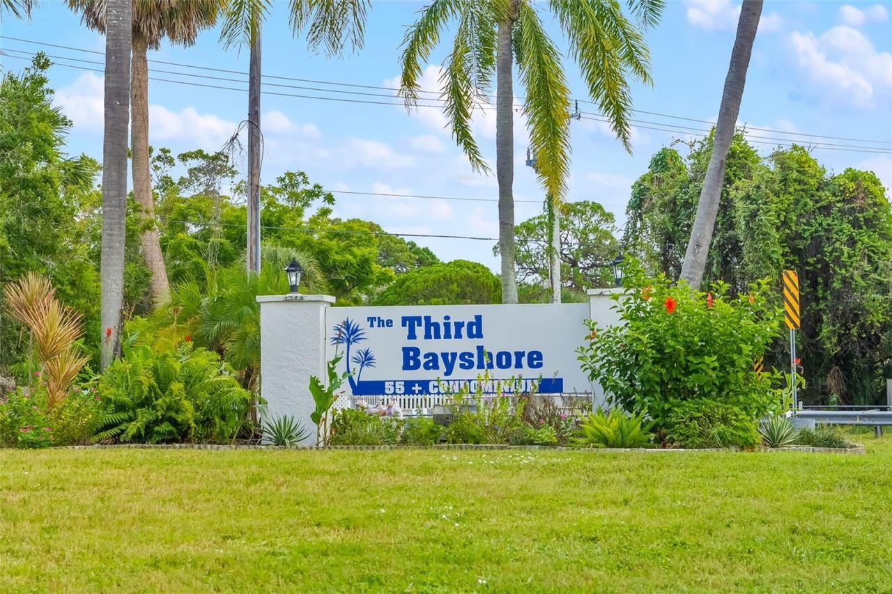 2053 Canal Drive, Unit L-3, Bradenton, FL 34207 Photo