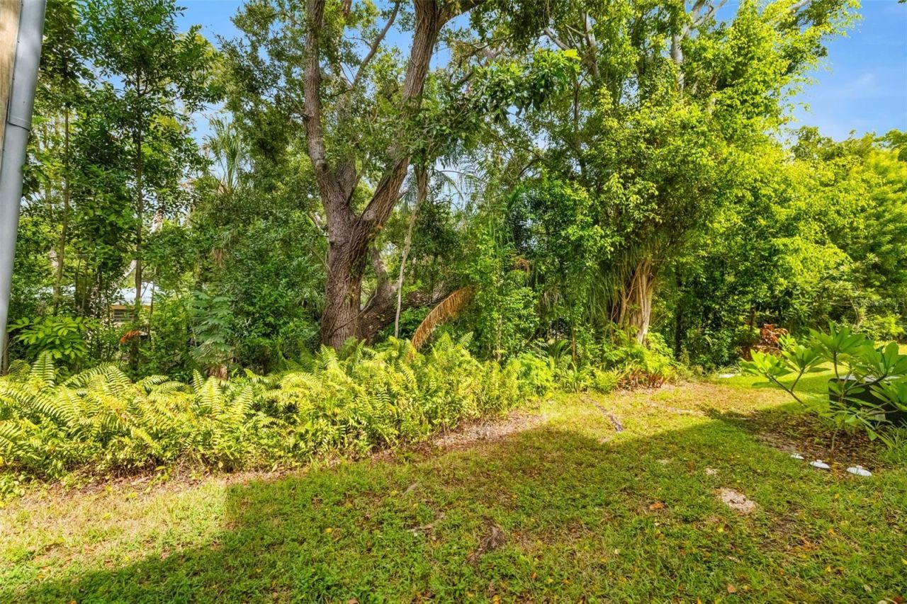 2053 Canal Drive, Unit L-3, Bradenton, FL 34207 Photo