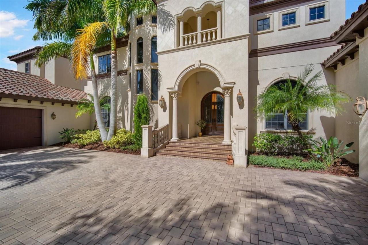 16220 Ternglade Drive, Lithia, FL 33547 Photo