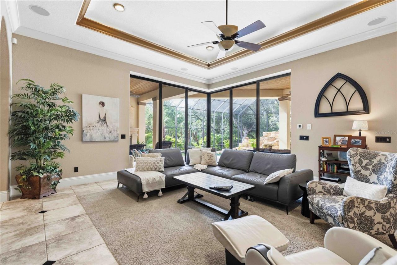 16220 Ternglade Drive, Lithia, FL 33547 Photo