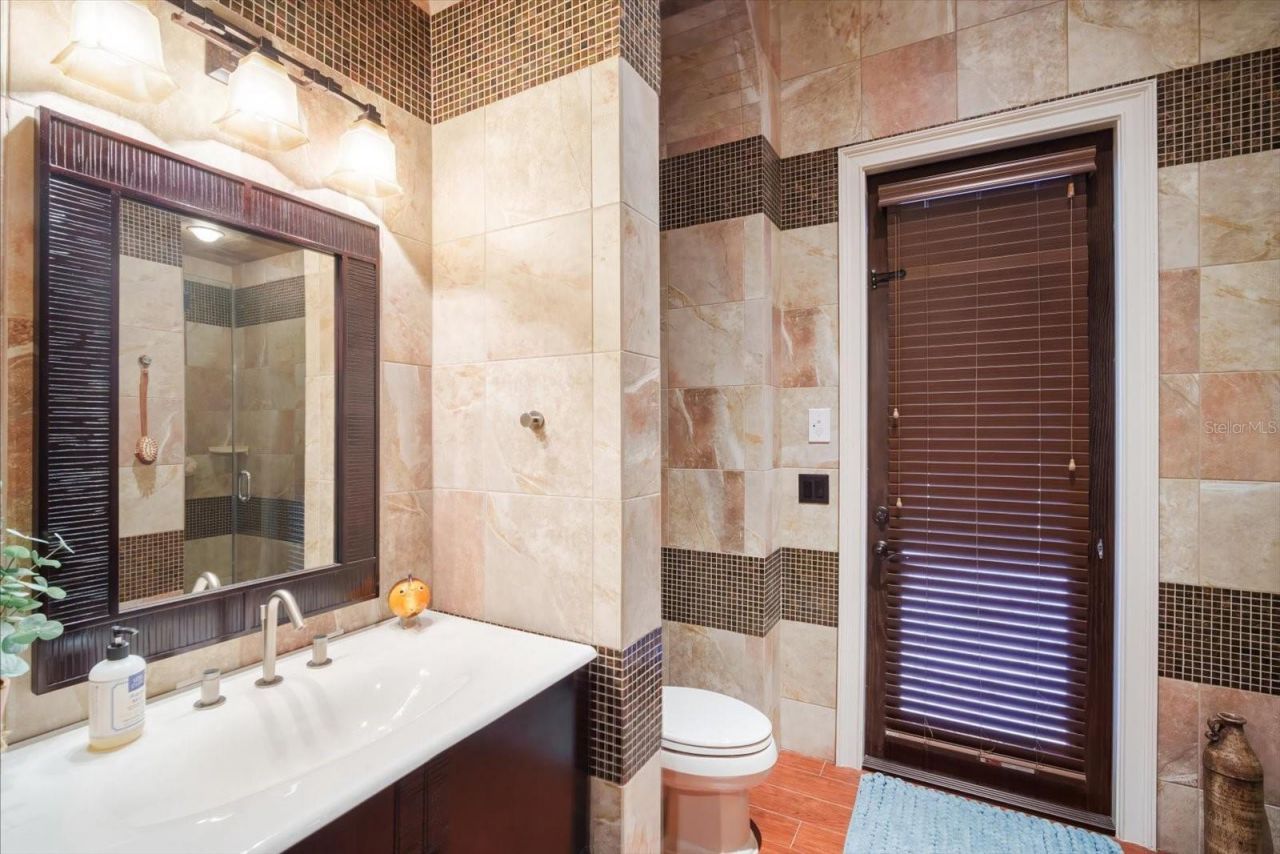 16220 Ternglade Drive, Lithia, FL 33547 Photo