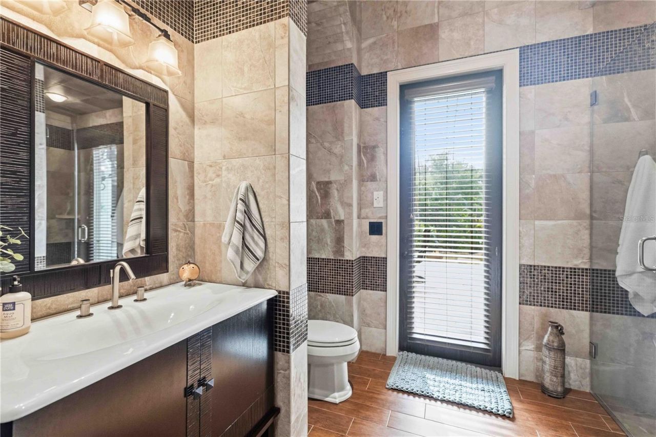 16220 Ternglade Drive, Lithia, FL 33547 Photo
