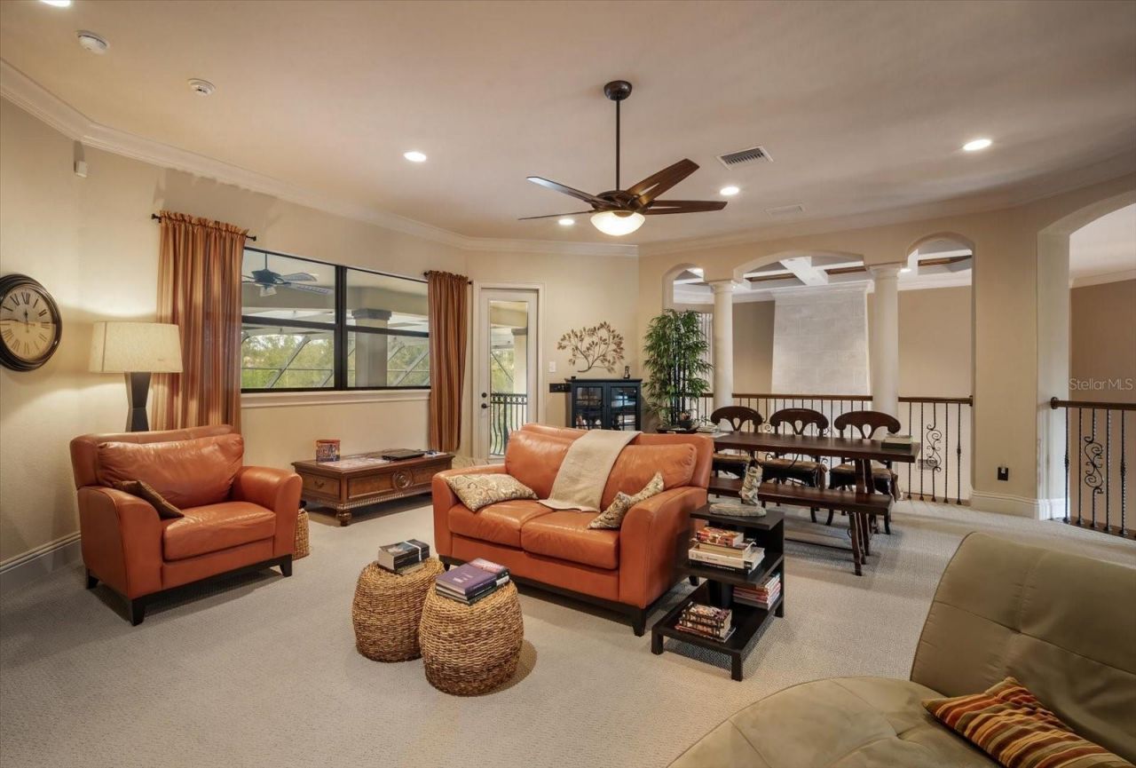 16220 Ternglade Drive, Lithia, FL 33547 Photo