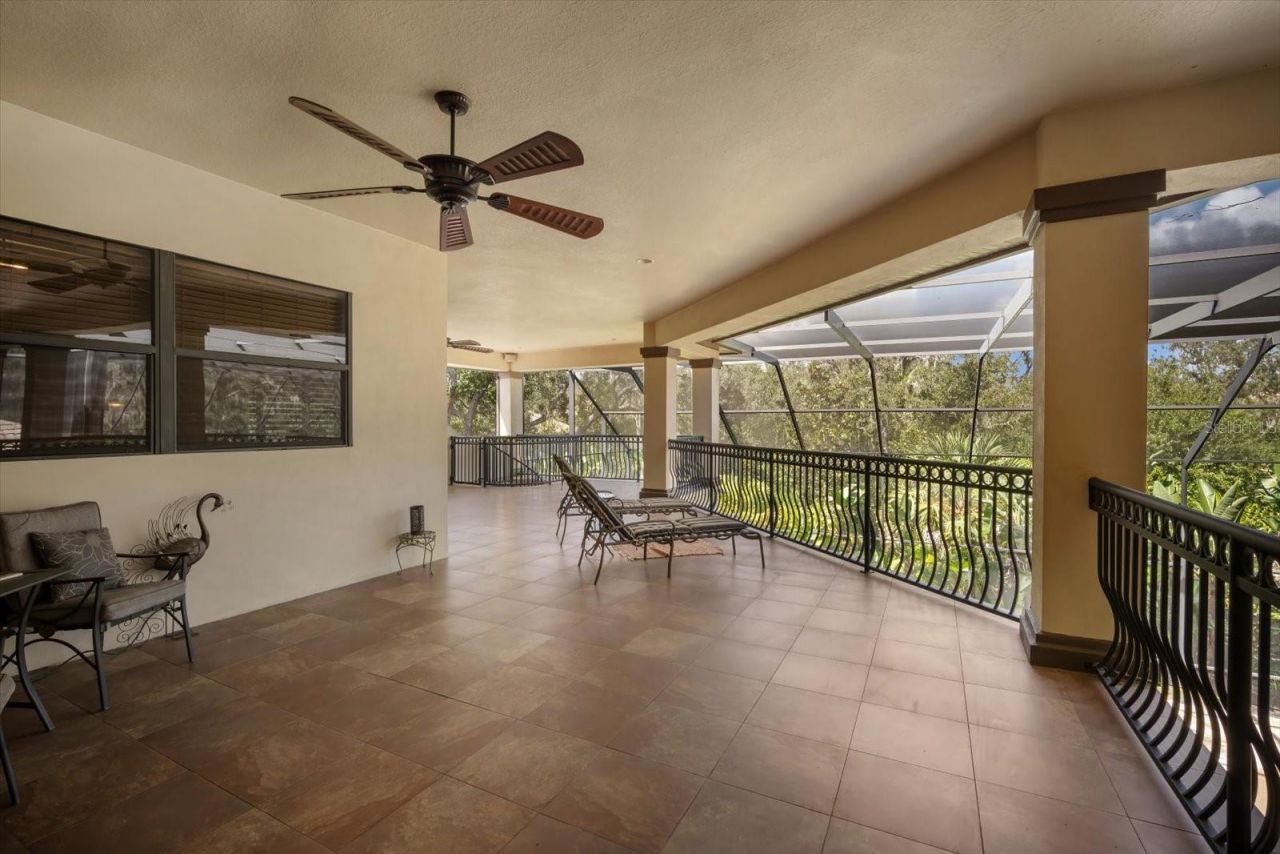 16220 Ternglade Drive, Lithia, FL 33547 Photo