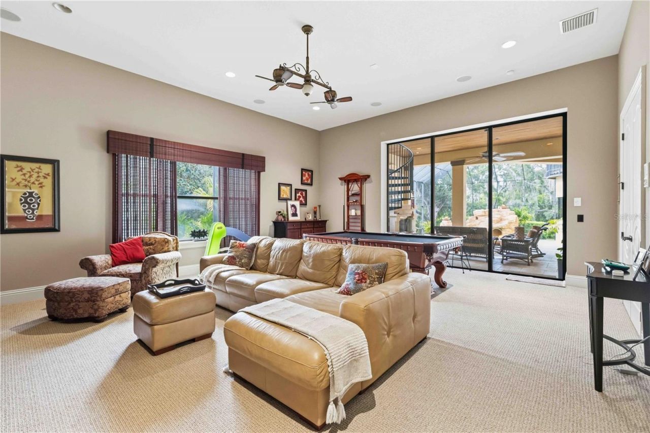 16220 Ternglade Drive, Lithia, FL 33547 Photo