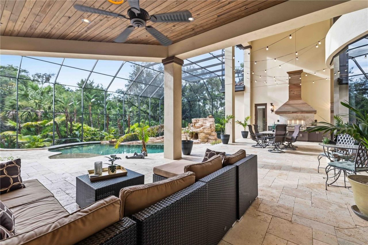 16220 Ternglade Drive, Lithia, FL 33547 Photo