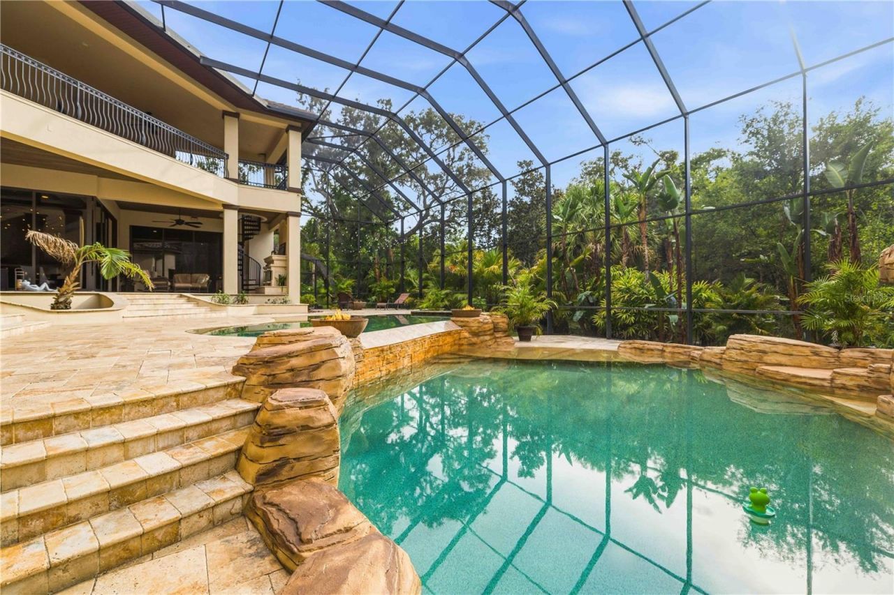 16220 Ternglade Drive, Lithia, FL 33547 Photo