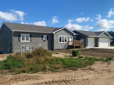 10 Pelican Point Drive, Garvin, MN 56132