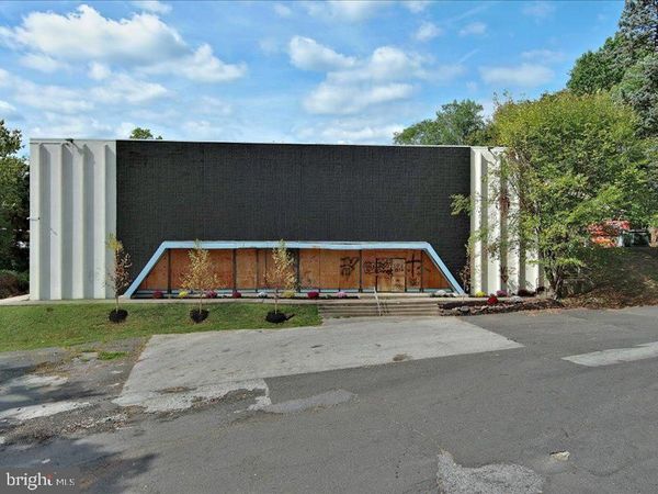 4000 BRIDGE STREET, DREXEL HILL, PA 19026