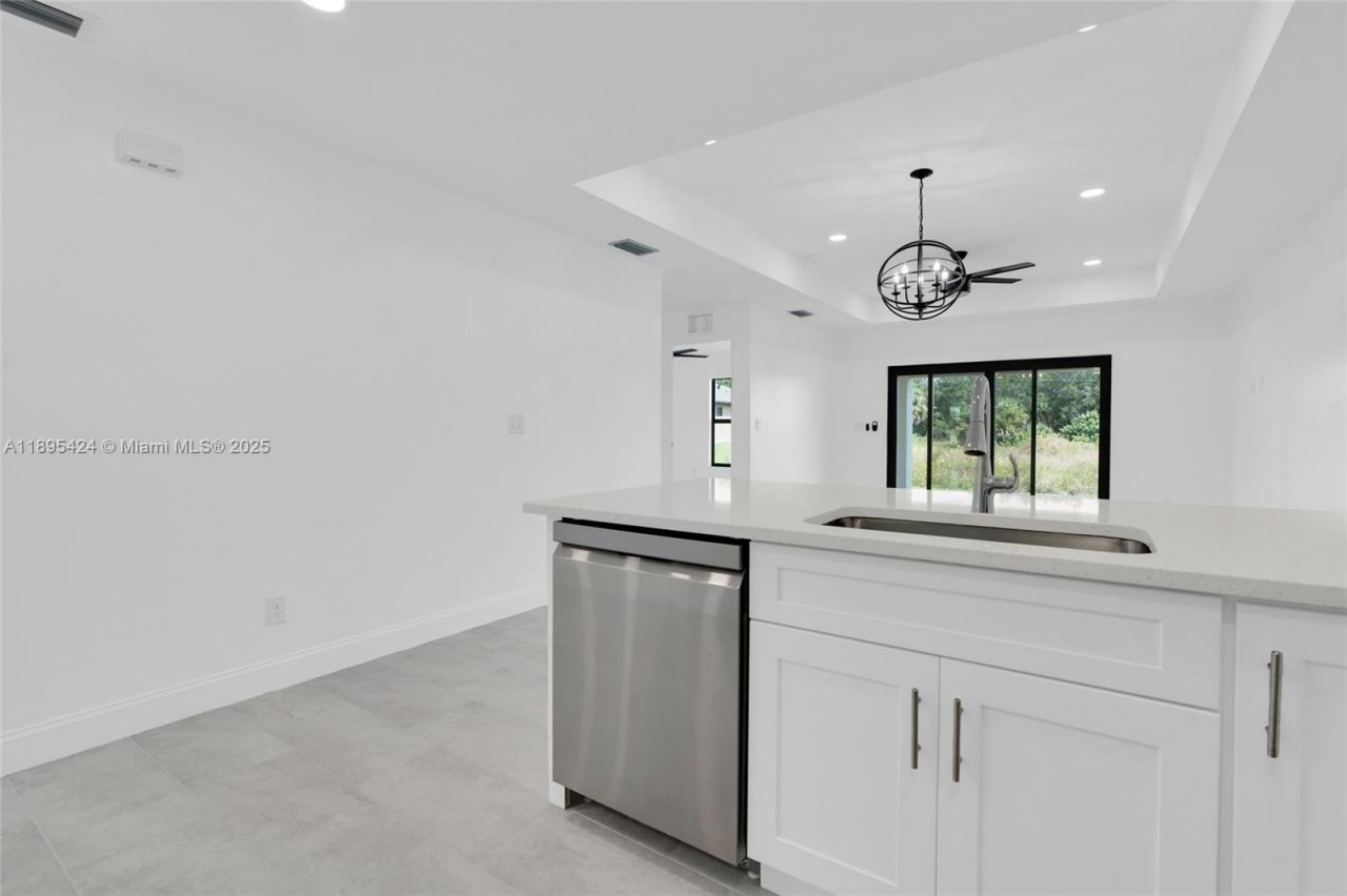 2508 Park Rd, Lehigh Acres, FL 33971 Photo