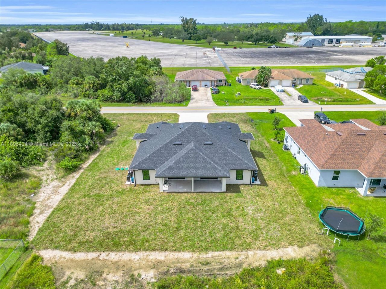 2508 Park Rd, Lehigh Acres, FL 33971 Photo