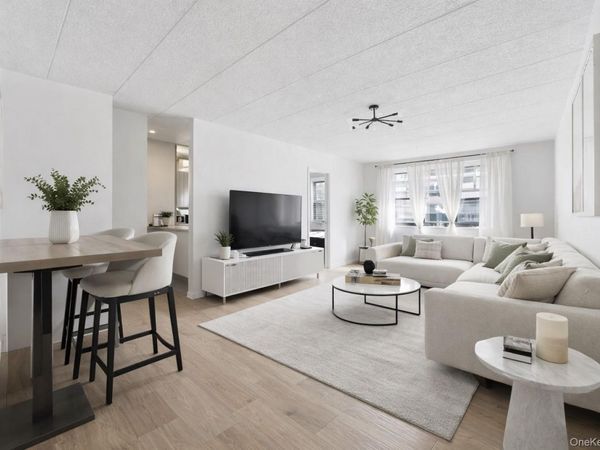 1085 Warburton Avenue, Unit 120, Yonkers, NY 10701