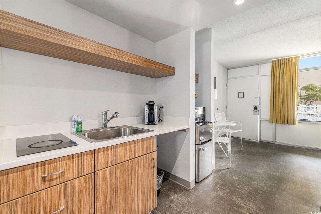 7501 N Ocean Blvd. Photo 9