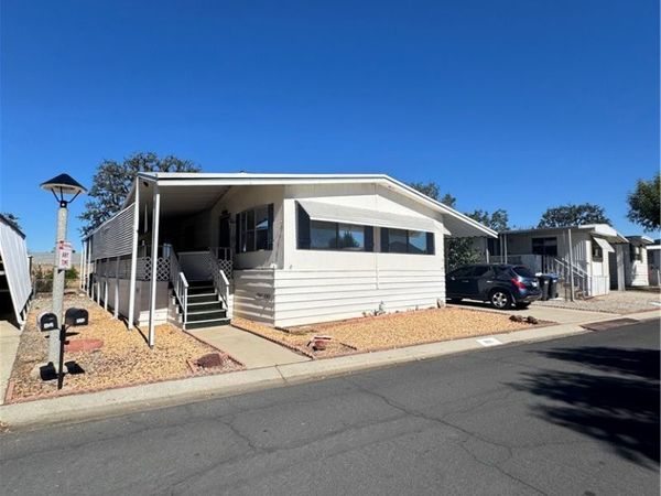 27601 Sun City, Sun City, CA 92586