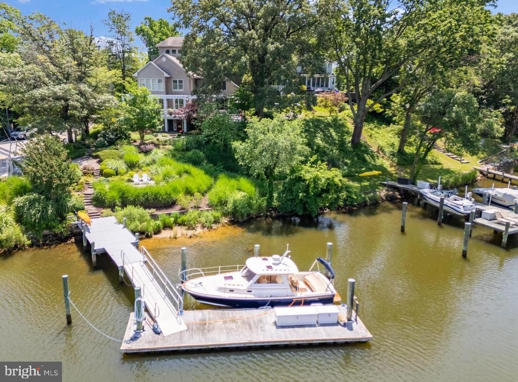 411 RIDGELY AVENUE, ANNAPOLIS, MD 21401
