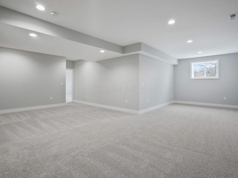 61 Corsica Way, Delaware, OH 43015 Photo 32